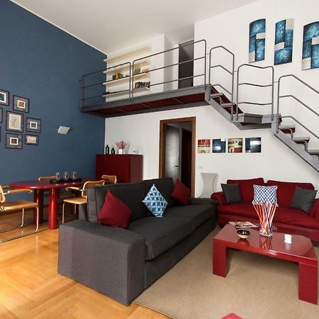 Fancy Blue Duomo Duplex Apartement 밀라노 외부 사진