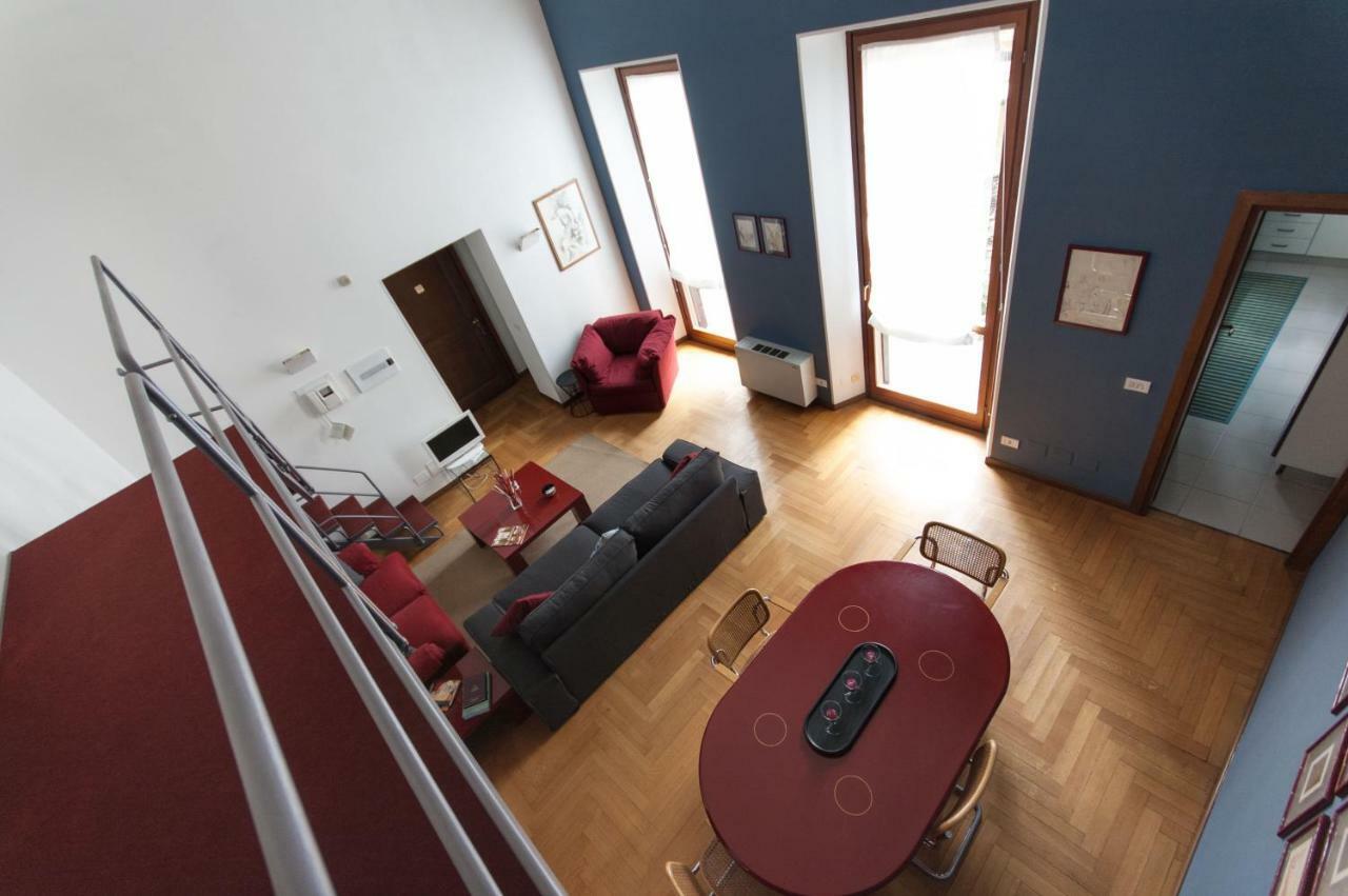Fancy Blue Duomo Duplex Apartement 밀라노 외부 사진