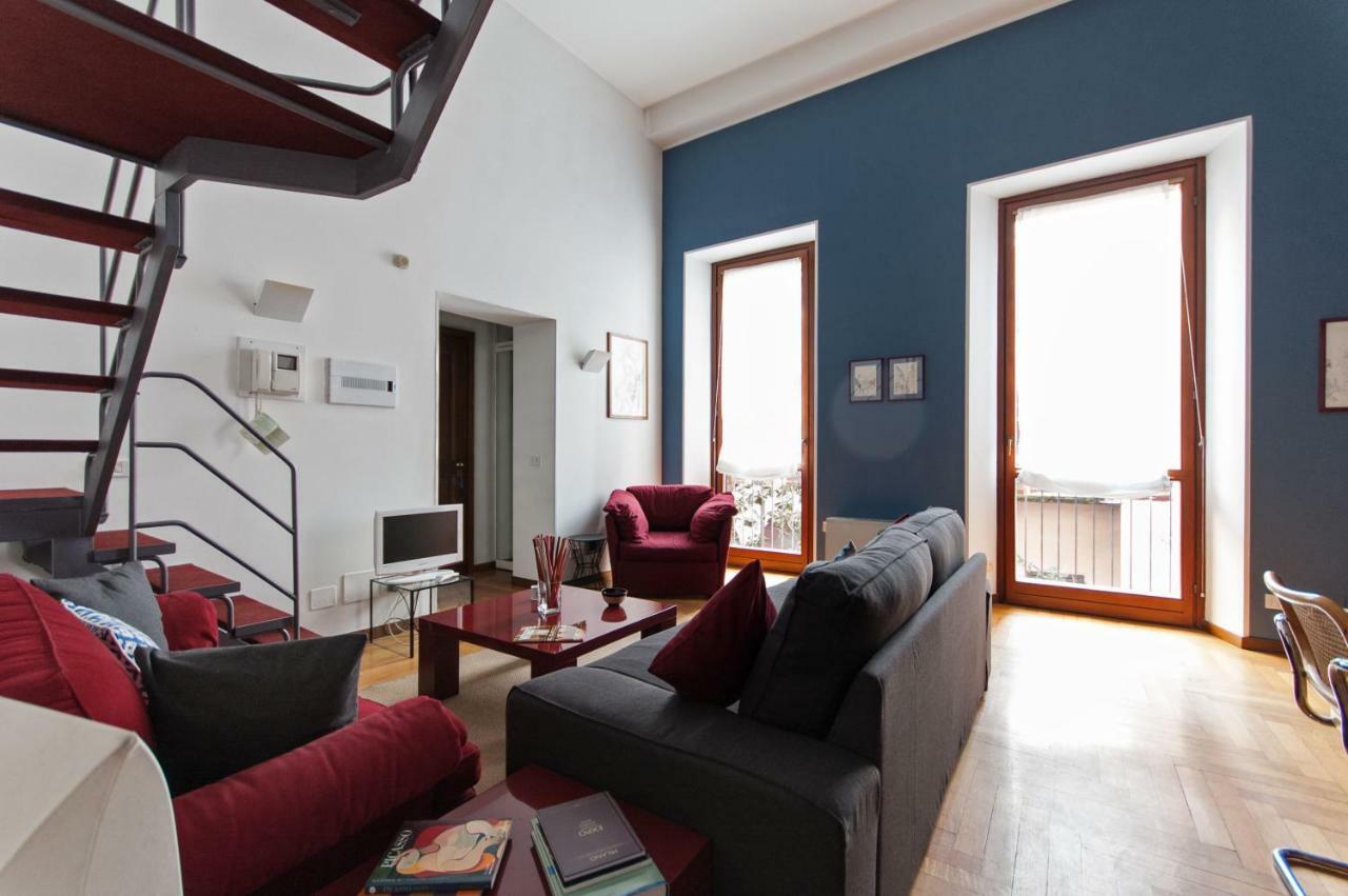 Fancy Blue Duomo Duplex Apartement 밀라노 외부 사진